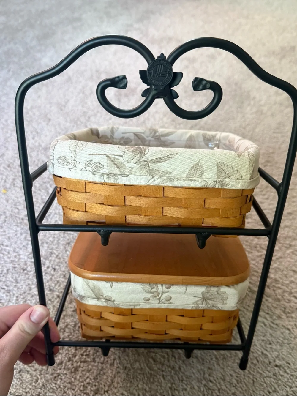 LONGABERGER 2003 WROUGHT IRON 2 TIER STAND W/ FABRIC PLASTIC BASKET LINERS 1 LID